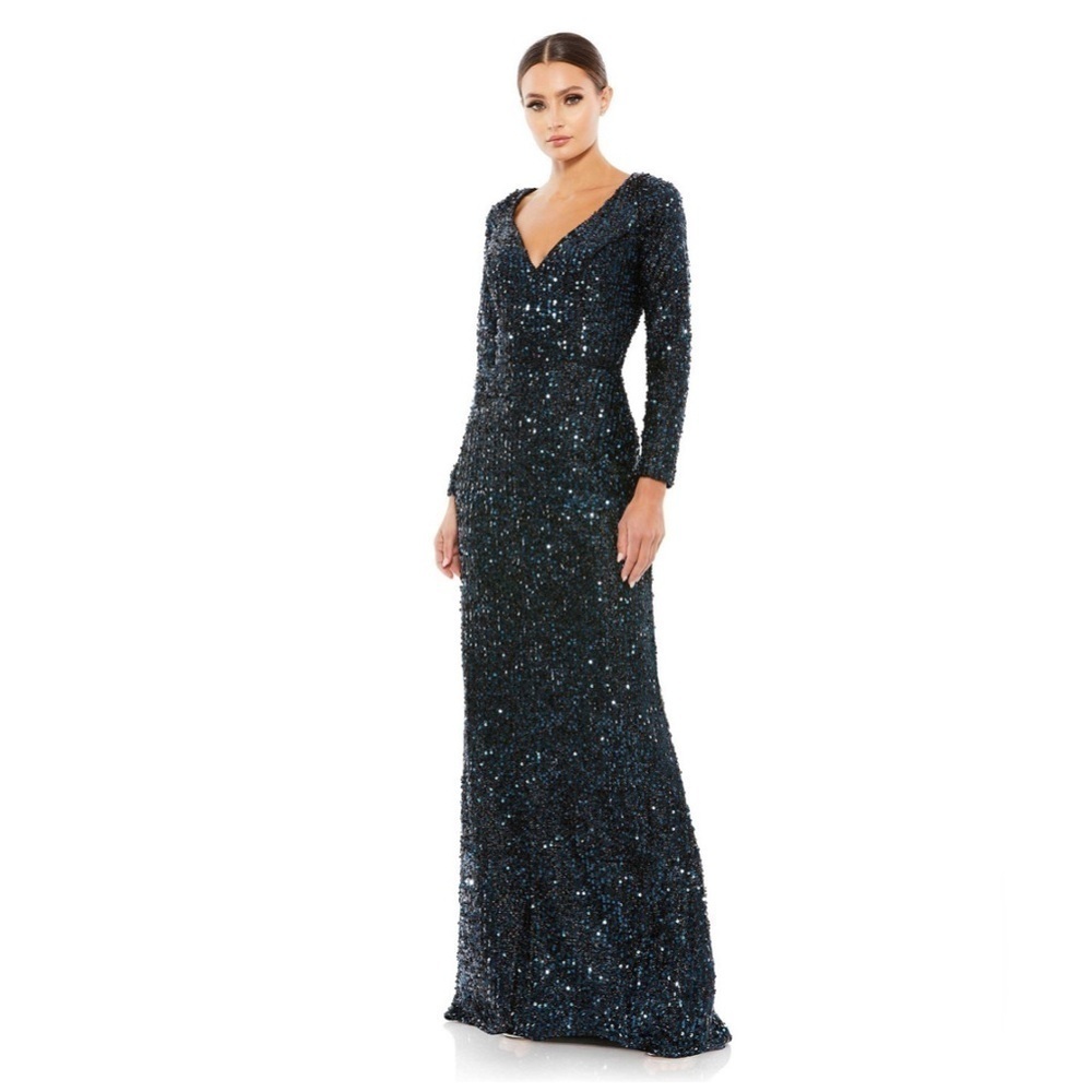Mac Duggal Elegant Navy Sequin Gown v neck long sleeves size 6 NWT - Picture 5 of 15